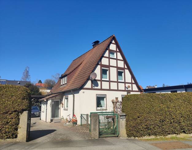 Einfamilienhaus zum Kauf 178.000 € 4 Zimmer 90 m² 850 m² Grundstück frei ab 01.08.2025 Innenstadt Coburg 96450