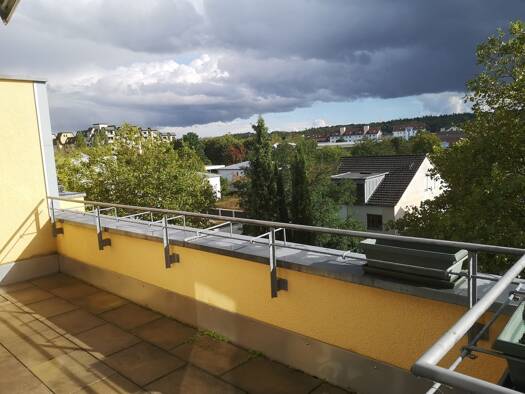 Penthouse zur Miete 980 € 2,5 Zimmer 74 m² Geschoss 3/3 frei ab 01.01.2026 Böblingen 71034