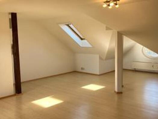Wohnung zur Miete 395 € 1 Zimmer 61,4 m² frei ab sofort Temritz Bautzen 02625