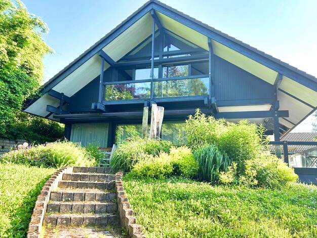 Einfamilienhaus zum Kauf 1.040.000 € 8 Zimmer 278 m² 917 m² Grundstück Hochheim Erfurt 99094
