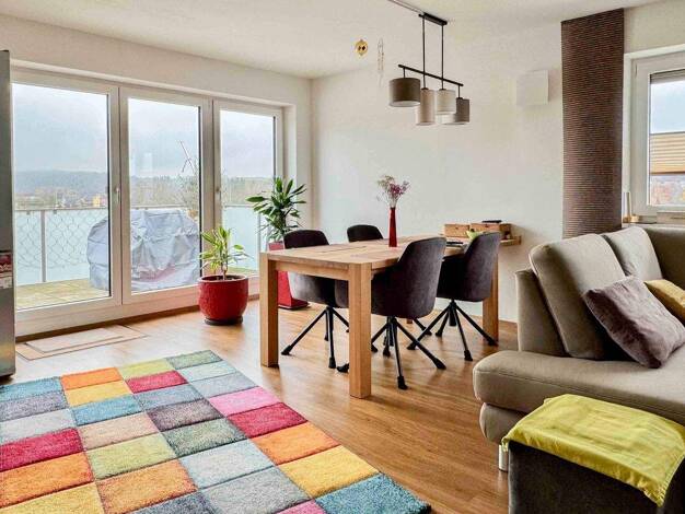 Wohnung zum Kauf 348.000 € 3 Zimmer 76,6 m² 2. Geschoss Saltendorf Teublitz 93158