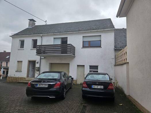 Einfamilienhaus zum Kauf 119.000 € 8 Zimmer 130 m² 265 m² Grundstück frei ab sofort Gemünden Gemünden 56459