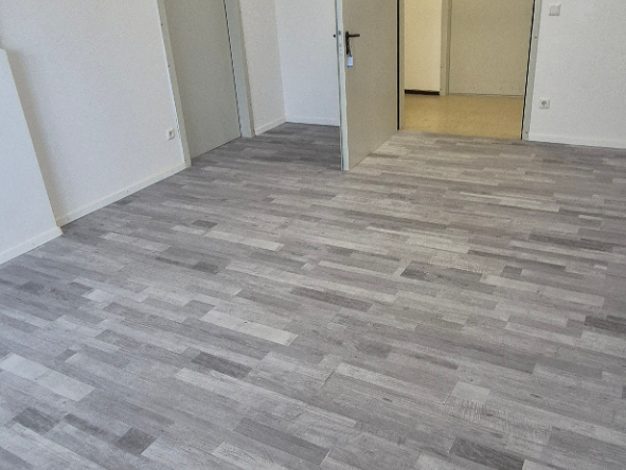 Bürofläche zur Miete provisionsfrei 143 € 1 Zimmer 22 m² Bürofläche Zirndorf 90513