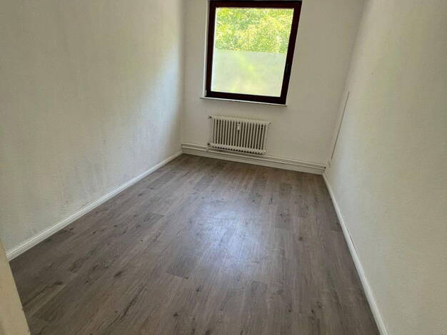 Wohnung zur Miete 737 € 2,5 Zimmer 67 m² EG Bahnhofstr. 11 Kastorf 23847
