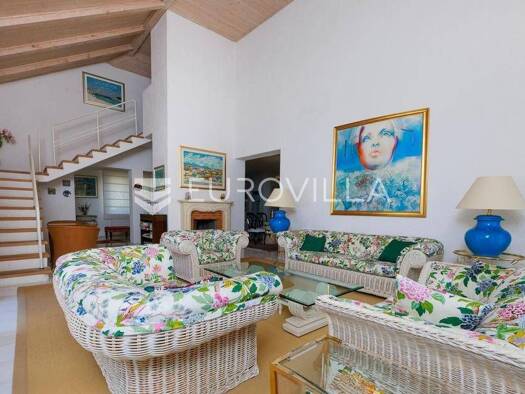 Einfamilienhaus zum Kauf 650.000 € 4 Zimmer 279 m² Grižane-Belgrad Grižane-Belgrad 51253