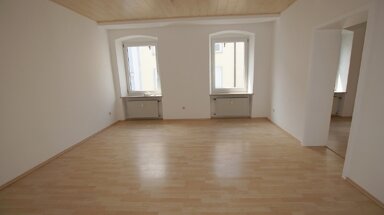 Wohnung zur Miete 550 € 3 Zimmer 81,5 m² 2. Geschoss Planungsbezirk 102 Straubing 94315