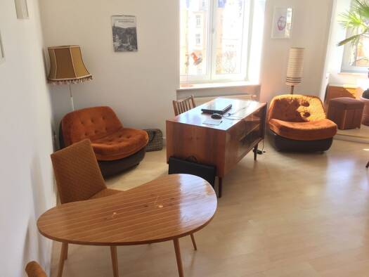Bürofläche zur Miete provisionsfrei 295 € 27 m² Bürofläche Weststraße Stadtmitte Plauen 08523