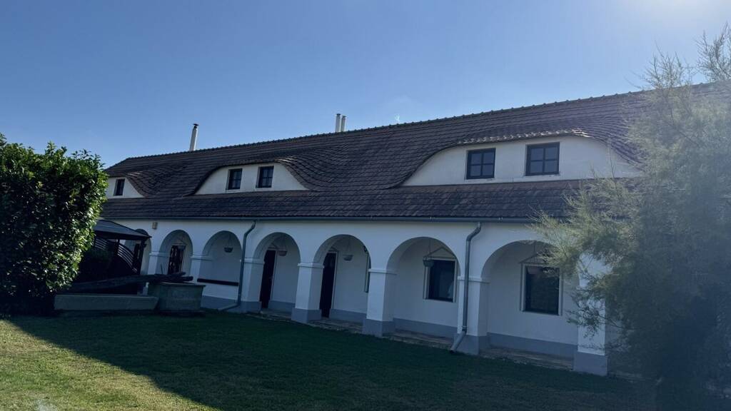 Einfamilienhaus zum Kauf 679.000 € 4 Zimmer 384,8 m² 14.127 m² Grundstück Vámoscsalád 9665