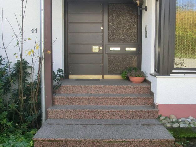 Einfamilienhaus zum Kauf provisionsfrei 680.000 € 10 Zimmer 273 m² 961 m² Grundstück Nieder-Liebersbach 69488