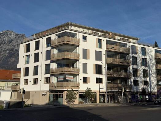 Wohnung zum Kauf - Erstbezug 445.000 € 2 Zimmer 73,5 m² Geschoss 2/6 frei ab sofort Bad Reichenhall Bad Reichenhall 83435