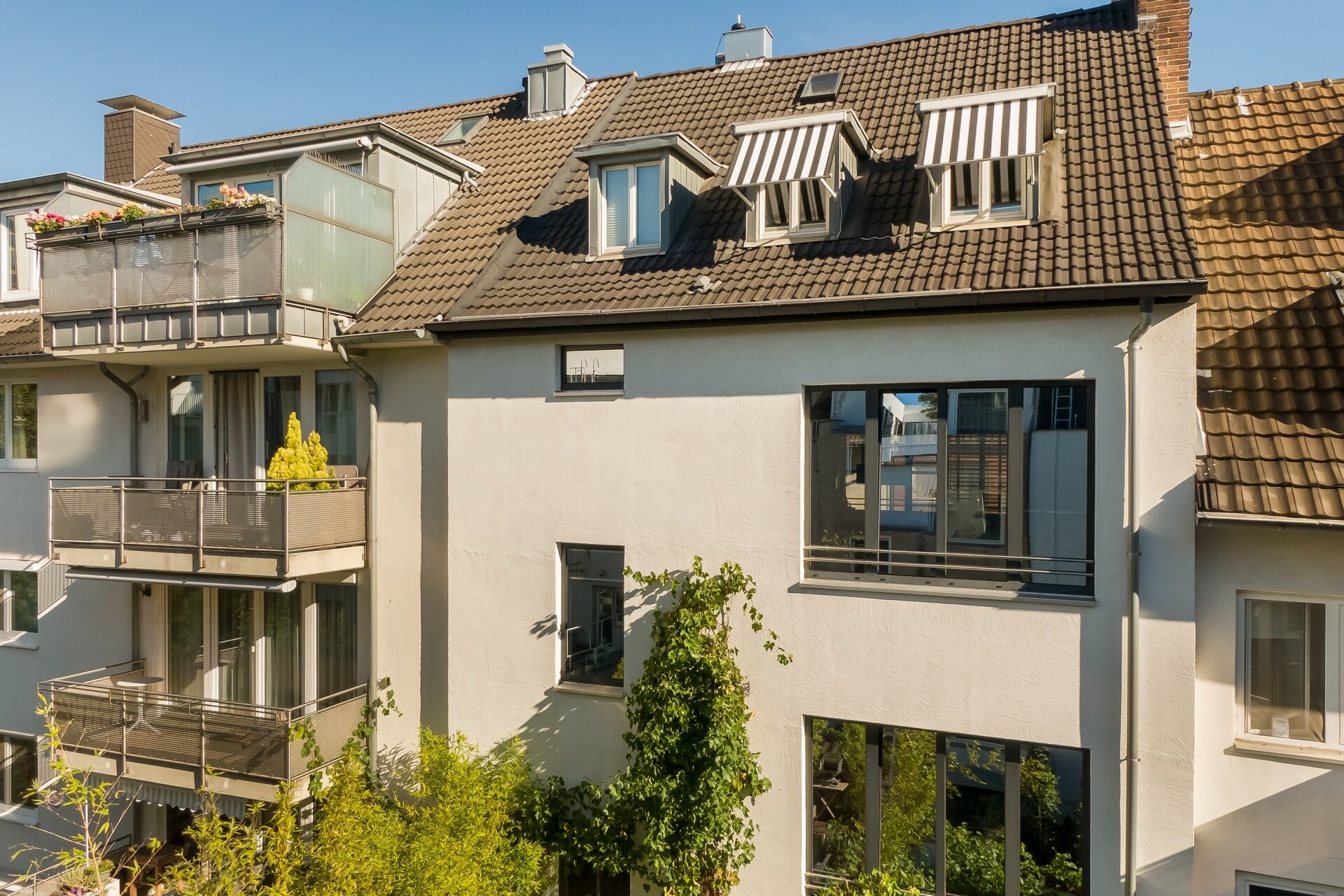 Reihenmittelhaus zum Kauf 1.699.000 € 9 Zimmer 306 m²<br/>Wohnfläche 144 m²<br/>Grundstück Altstadt - Nord Köln 50668