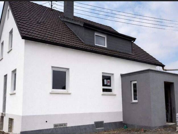 Einfamilienhaus zum Kauf provisionsfrei 495.000 € 10 Zimmer 200 m² 586 m² Grundstück Zimmern Zimmern ob Rottweil 78658