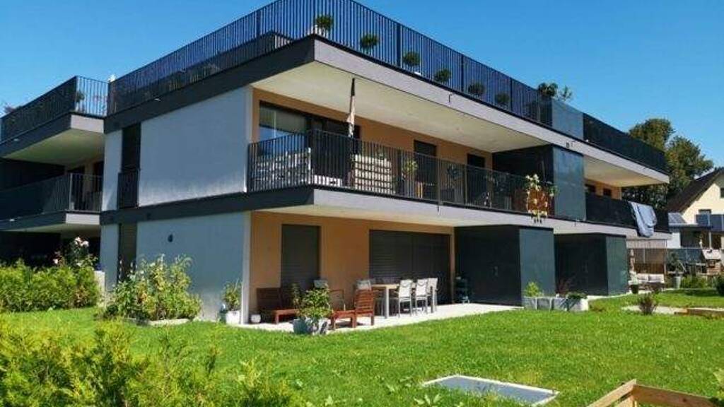 Haus zum Kauf 3.890.000 € 596,7 m² 1.186 m² Grundstück Dorfstraße 43 Feldkirch 6800