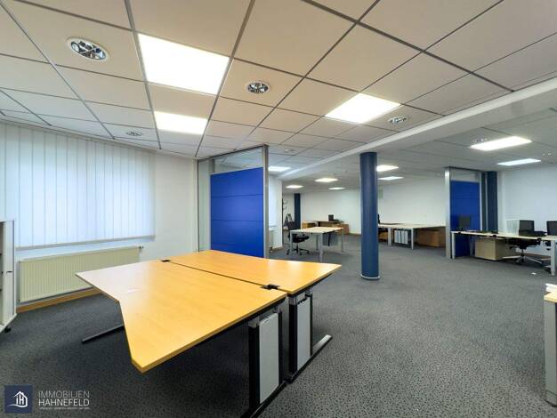 Büro zur Miete 12 € 4 Zimmer 202 m² Bürofläche Limburg Limburg 65549