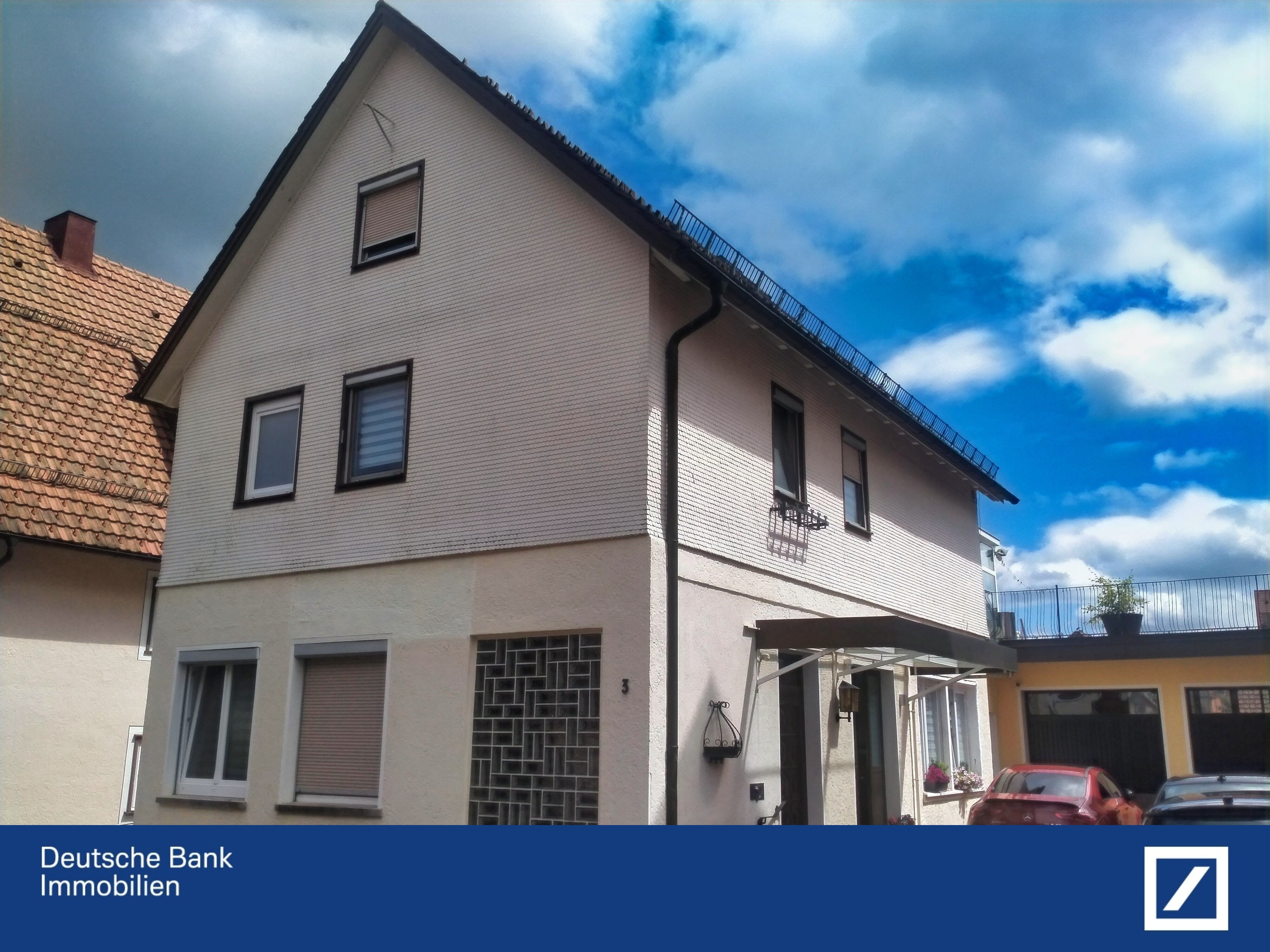 Mehrfamilienhaus zum Kauf 550.000 € 11 Zimmer 218 m²<br/>Wohnfläche 304 m²<br/>Grundstück Freudenstadt Freudenstadt 72250