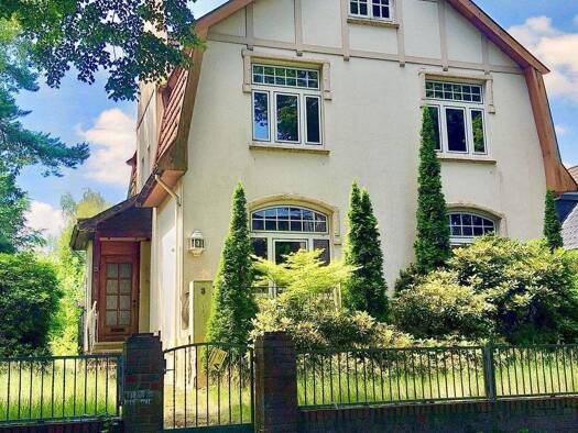 Villa zum Kauf 1.390.000 € 8 Zimmer 200 m² 1.764 m² Grundstück frei ab sofort Schnelsen Hamburg 22457