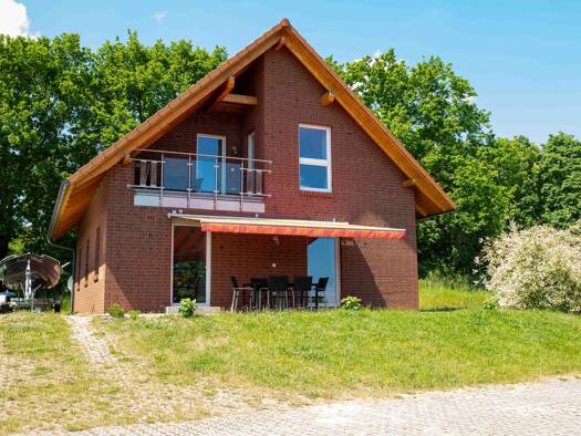 Einfamilienhaus zum Kauf als Kapitalanlage geeignet 444.900 € 4 Zimmer 137 m² 674 m² Grundstück Krakow Krakow am See 18292