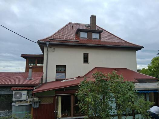 Mehrfamilienhaus zum Kauf 480.000 € 8 Zimmer 234 m² 1.700 m² Grundstück Jößnitz Plauen 08547