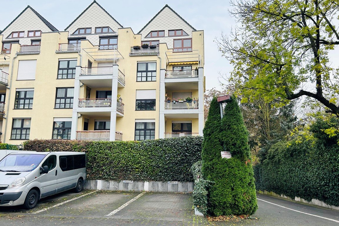 Wohnung zum Kauf 189.000 € 1 Zimmer 40 m²<br/>Wohnfläche 5.<br/>Geschoss Niederrad Frankfurt am Main 60528