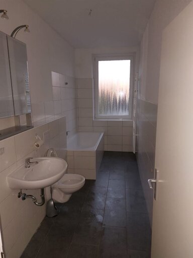 Wohnung zur Miete 435 € 2 Zimmer 77 m² 4. Geschoss Beethovenstr. 9 Bismarck Gelsenkirchen 45889