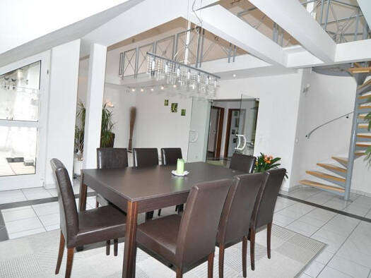 Maisonette zur Miete 850 € 2 Zimmer 105 m² 2. Geschoss Dörfles-Esbach 96487