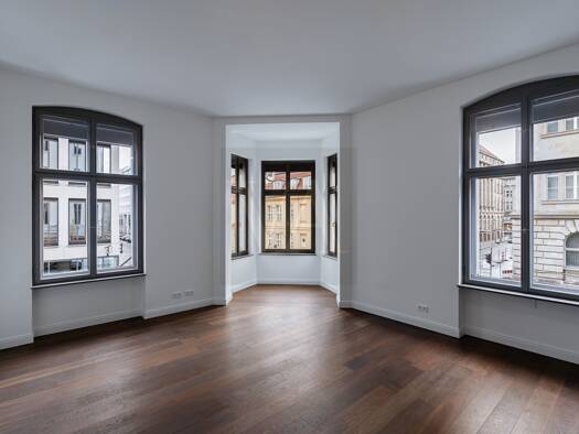 Wohnung zur Miete 2.400 € 2 Zimmer 76 m² Mitte Berlin 10117