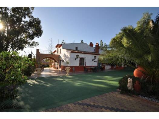 Villa zum Kauf 374.995 € 6 Zimmer 700 m² 4.000 m² Grundstück Fortuna 00000