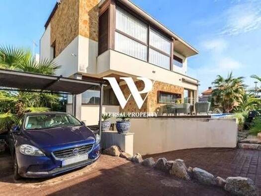 Chalet zum Kauf 850.000 € 4 Zimmer 321 m² Calle Cap De Sant Pere Cambrils 43850