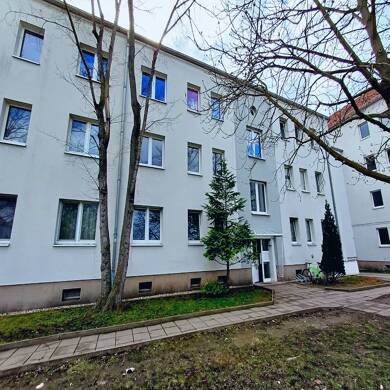 Wohnung zur Miete 450 € 3 Zimmer 62 m² Geschoss 1/4 frei ab sofort Merseburg Merseburg 06217