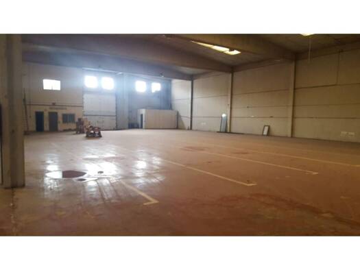 Ladenfläche zum Kauf 1.350.000 € 2.880 m² Verkaufsfläche Reus 43205