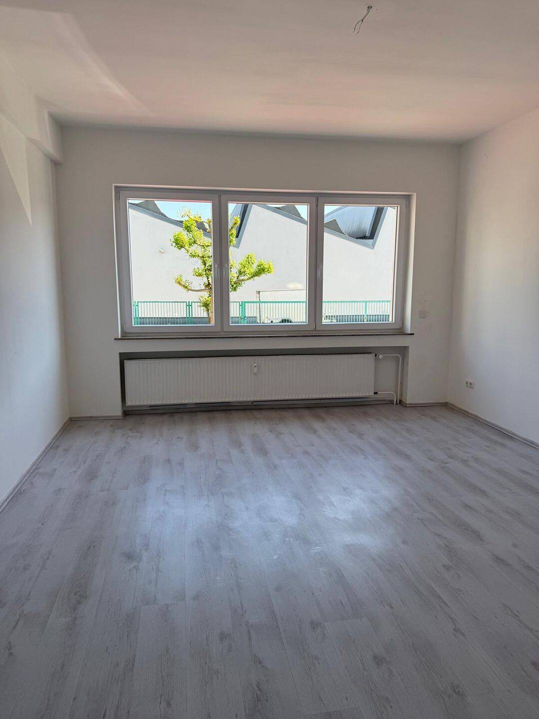 Property thumbnail 9