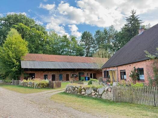 Einfamilienhaus zum Kauf 235.000 € 6 Zimmer 185 m² 5.002 m² Grundstück Hösseringen Suderburg 29556