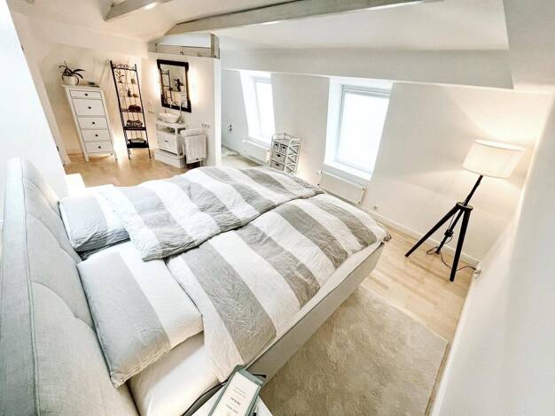 Einfamilienhaus zur Miete 3.620 € 7 Zimmer 240 m² 372 m² Grundstück Wandsbek Wandsbek 22041