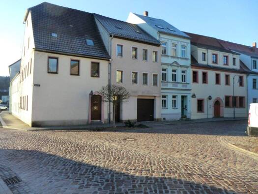 Haus zur Miete Wohnen auf Zeit 800 € 6 Zimmer 160 m² frei ab sofort Querstr. 50 Roßwein 04741