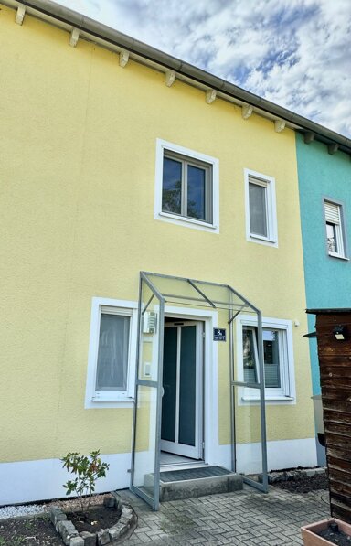 Reihenmittelhaus zum Kauf 489.000 € 5 Zimmer 110 m² 198 m² Grundstück Unterbrunnenreuth Ingolstadt 85051