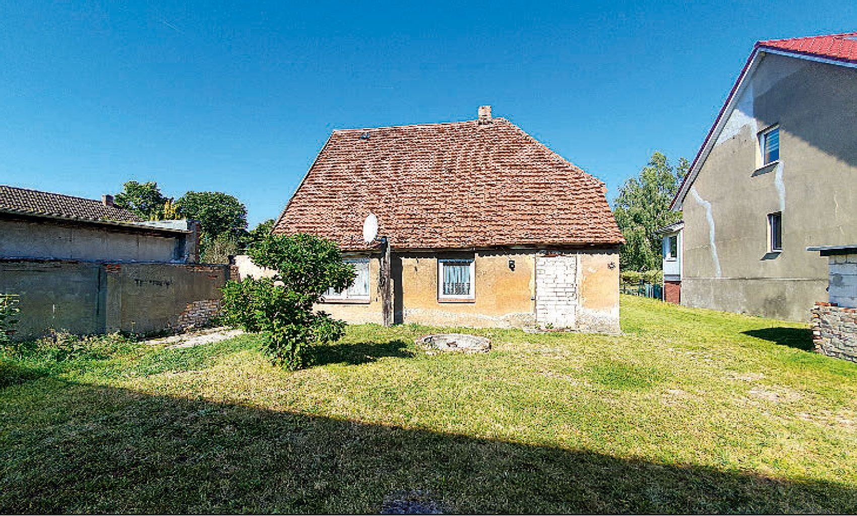 Einfamilienhaus zum Kauf 18.000 € 1 Zimmer 200 m²<br/>Wohnfläche 7.840 m²<br/>Grundstück Platz der Freiheit 6 Wendisch Priborn Wendisch Priborn 19395