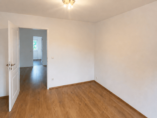 Wohnung zur Miete 650 € 2 Zimmer 38 m² Geschoss -1/3 frei ab 01.10.2026 Bad Aibling 83043