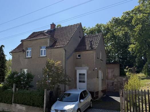 Einfamilienhaus zum Kauf 128.600 € 4 Zimmer 90 m² 1.741 m² Grundstück frei ab sofort Weida Weida , Thür 07570