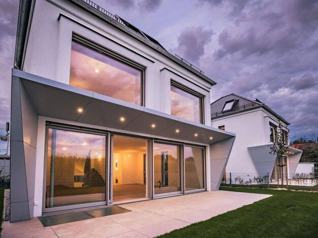 Einfamilienhaus zum Kauf - Erstbezug provisionsfrei 2.190.000 € 6 Zimmer 218 m² 500 m² Grundstück Krailling 82152