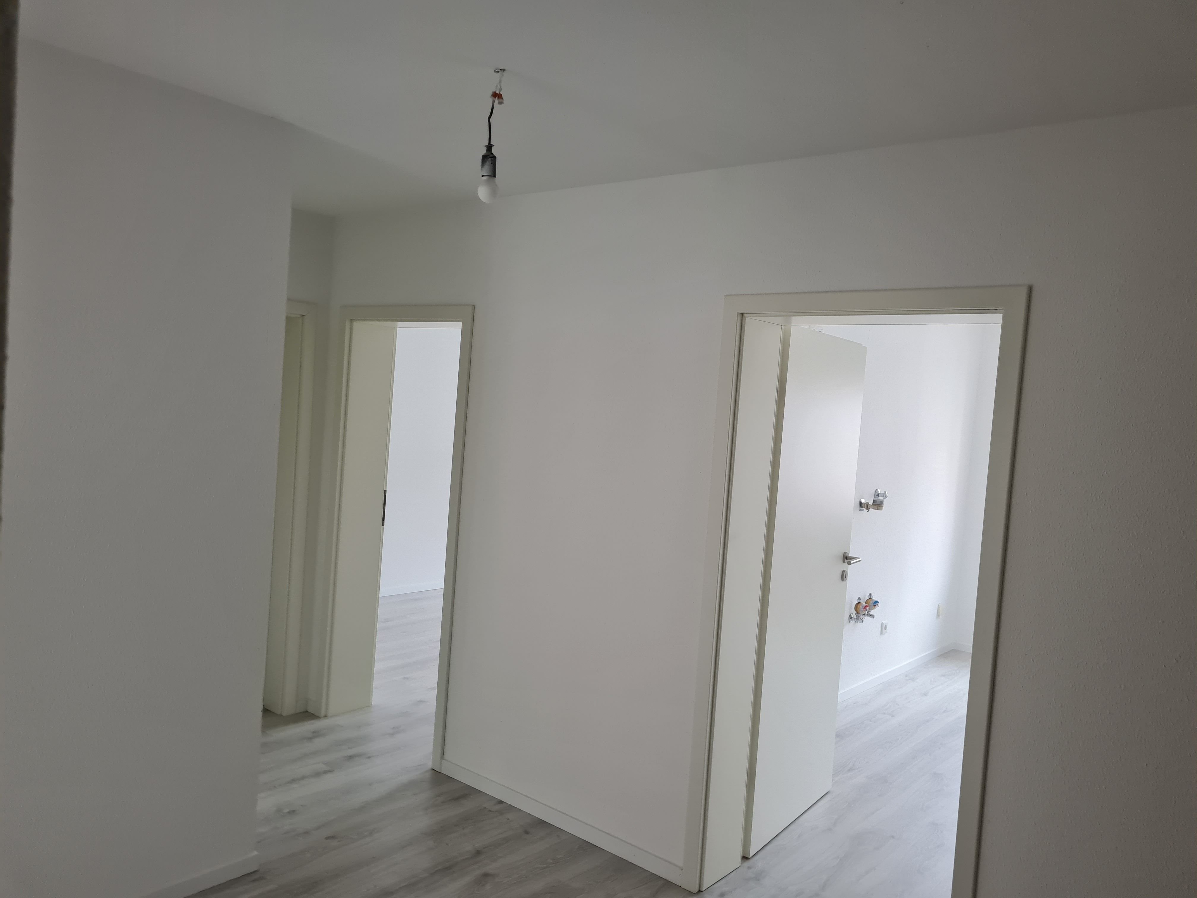 Wohnung zur Miete 740 € 2 Zimmer 67 m²<br/>Wohnfläche 2.<br/>Geschoss 01.01.2025<br/>Verfügbarkeit Stadt Ansbach 91522