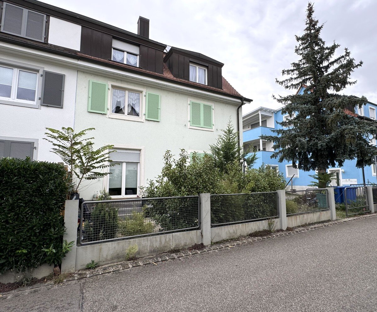 Mehrfamilienhaus zum Kauf 895.000 € 9 Zimmer 228,9 m²<br/>Wohnfläche 382 m²<br/>Grundstück Weil am Rhein Weil am Rhein 79576