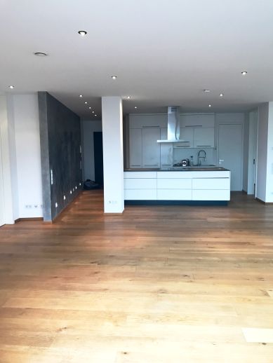 Wohnung zur Miete 700 € 4 Zimmer 148,3 m²<br/>Wohnfläche ab sofort<br/>Verfügbarkeit Braugasse Innenstadt Gießen 35390