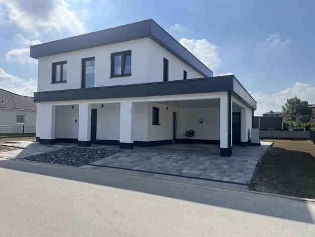 Villa zum Kauf - Erstbezug provisionsfrei 999.000 € 9 Zimmer 180 m² 666 m² Grundstück Am Turnplatz 2 Klütz Klütz 23948