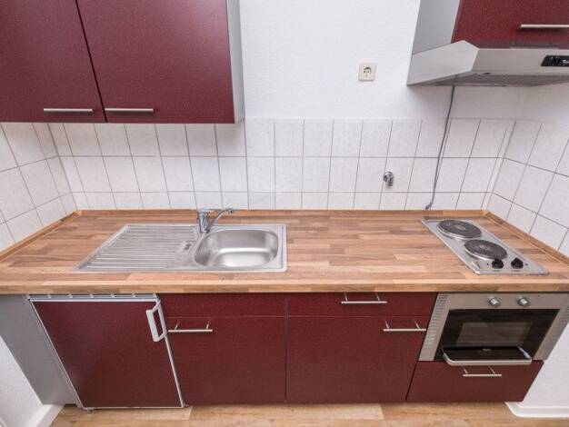 Wohnung zur Miete 259 € 2 Zimmer 46,8 m² 3. Geschoss Wartburgstr. 27a Bernsdorf Chemnitz 09126