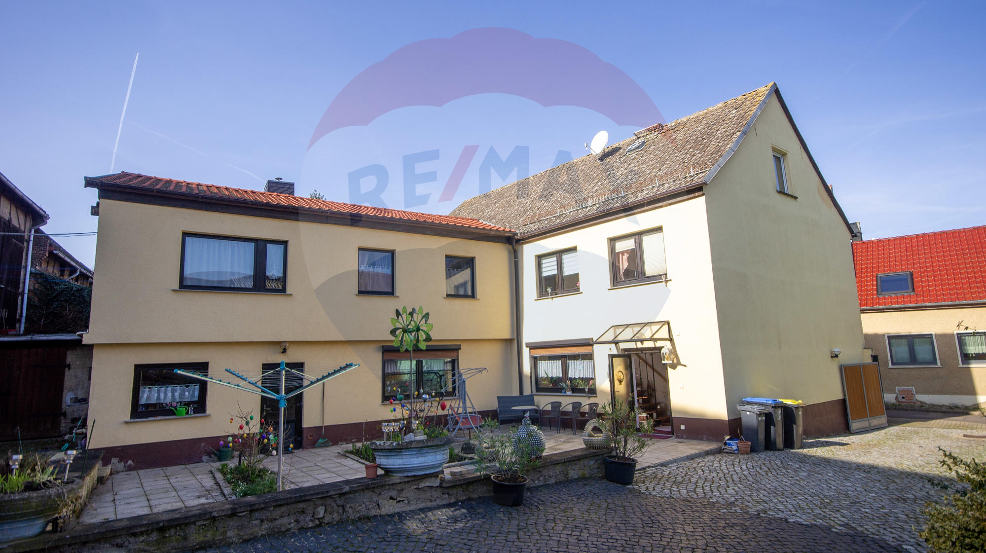 Bauernhaus zum Kauf 440.000 € 7 Zimmer 200 m²<br/>Wohnfläche 2.220 m²<br/>Grundstück Großobringen 99439