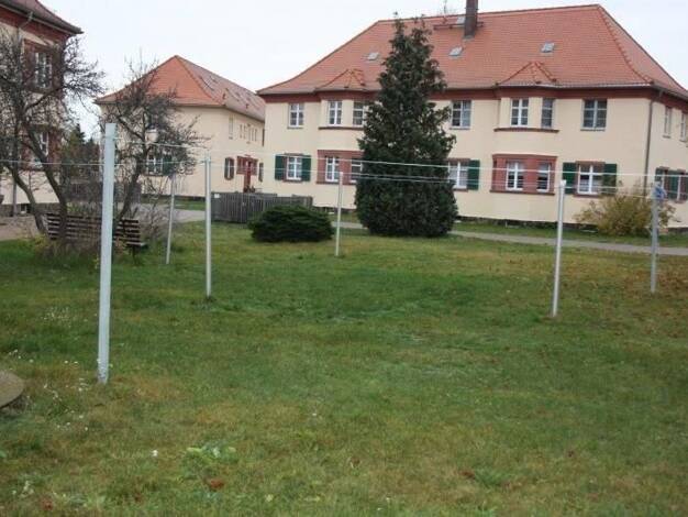 Wohnung zur Miete 290 € 2 Zimmer 47,5 m² 1. Geschoss frei ab sofort Siedlung Wülknitz 01609