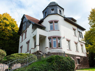 Villa zum Kauf 690.000 € 12 Zimmer 305 m² 861 m² Grundstück Ottweiler Ottweiler 66564