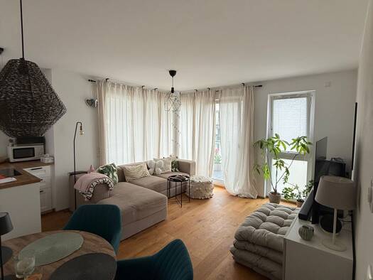 Wohnung zur Miete 980 € 2 Zimmer 57,1 m² 2. Geschoss frei ab 01.11.2026 Südstadt Fürth 90763
