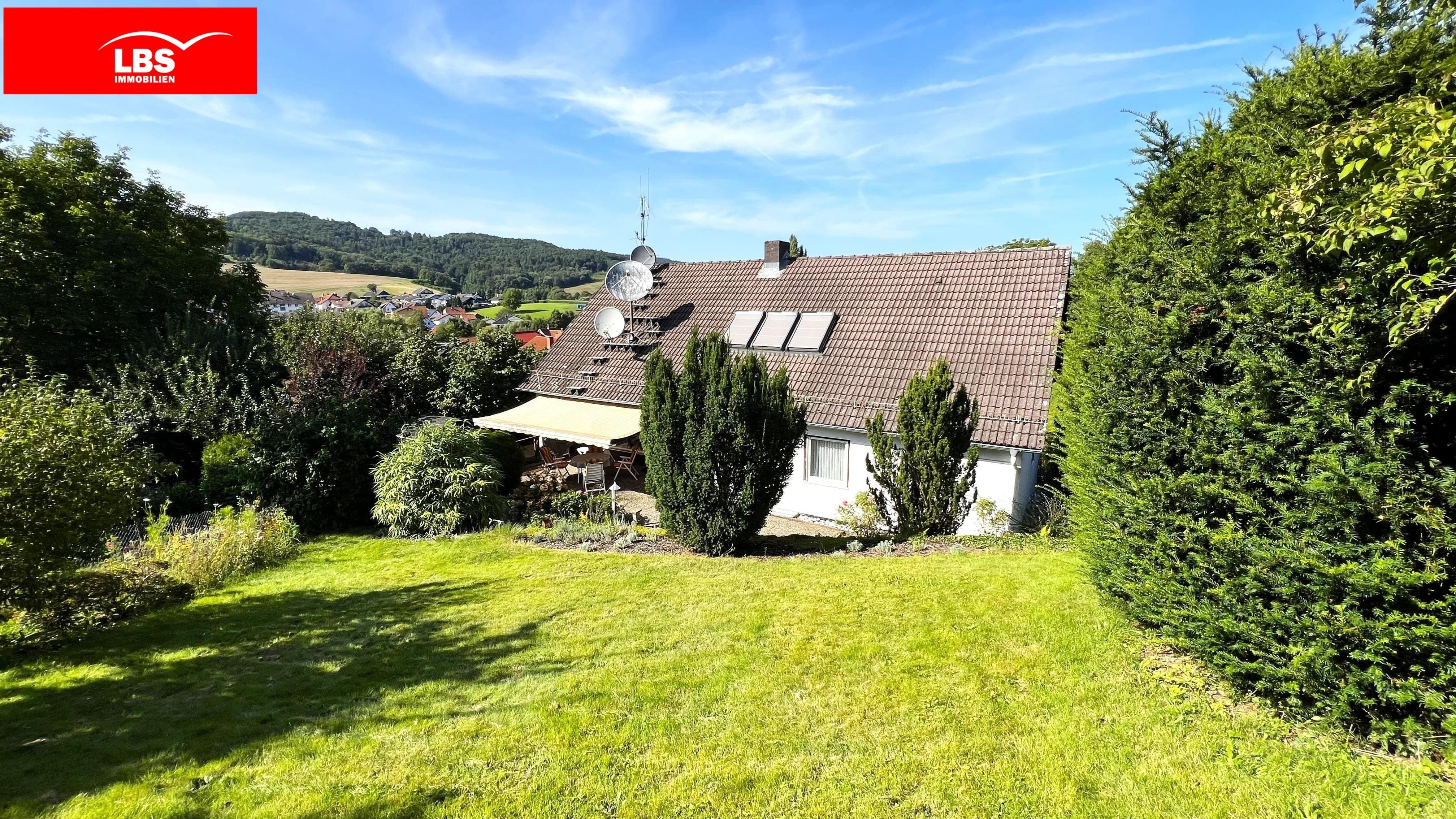 Einfamilienhaus zum Kauf 469.000 € 7 Zimmer 240 m²<br/>Wohnfläche 750 m²<br/>Grundstück Reichelsheim Reichelsheim 64385