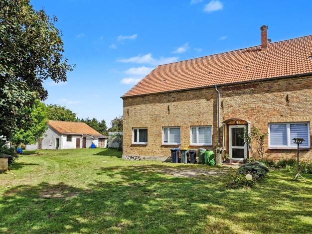Einfamilienhaus zum Kauf 199.000 € 8 Zimmer 166,5 m² 10.636 m² Grundstück Tramm Tramm 19089